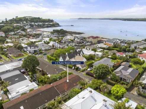 1/2 Tudor Street, Devonport