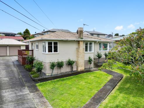 7 Matthews Crescent, Melville