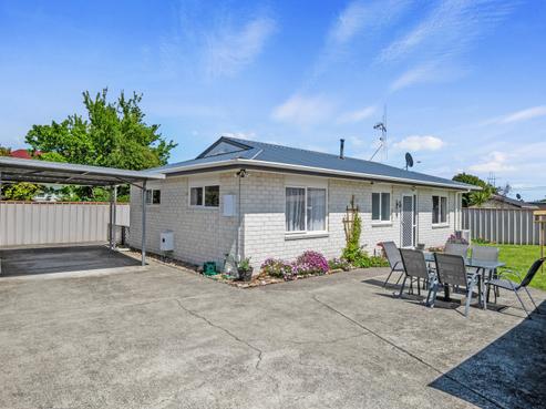 27B Essex Street, Levin