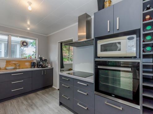 50 Gray Avenue, Paraparaumu Beach