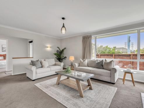 328 Memorial Avenue, Burnside