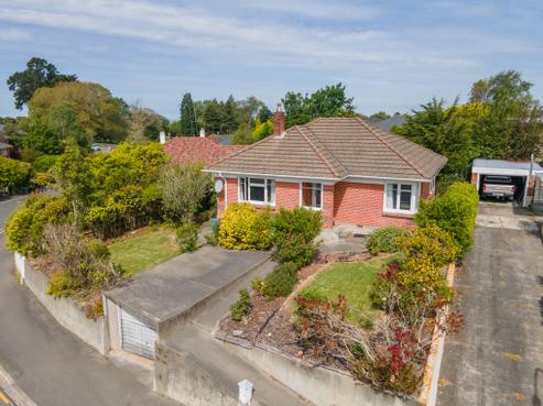 6 Kiwi Drive, Highfield
