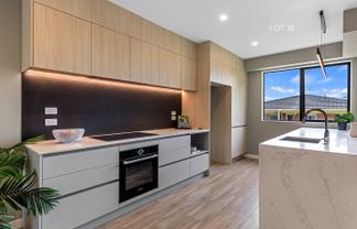 42-44 Byron Avenue, Takapuna