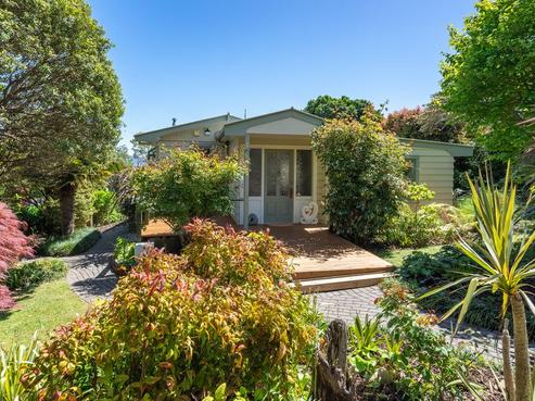 2 Tui Crescent, Waikanae