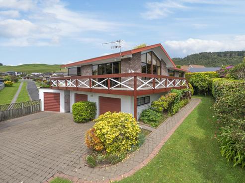 5 Brundon Place, Lynmore