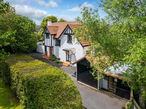 2 Clifton Road, Hamilton Central