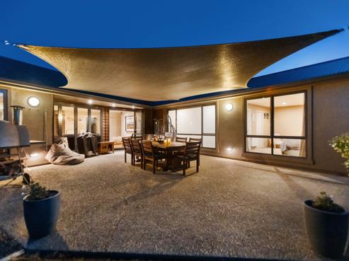 22 Larch Crescent, Alexandra