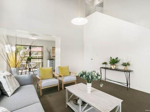 2/324 Swanson Road, Henderson