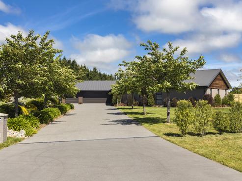 14 Kingsdowne Drive, West Melton