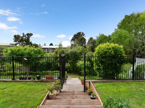 7A Stewart Place, Melville