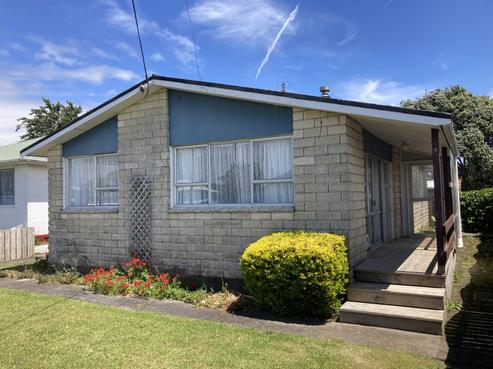 79A Blake Street, Waitara