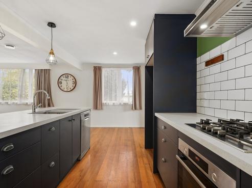 62 Basley Road, Owhata