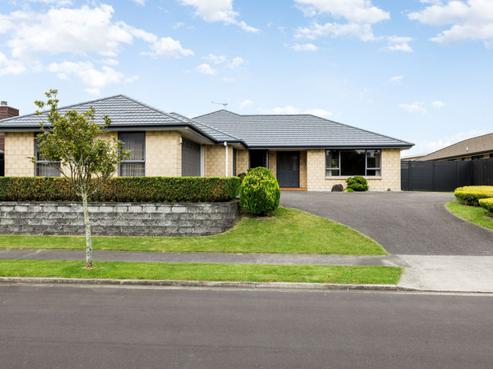 50 Palliser Drive, Huntington