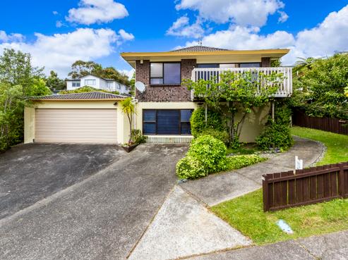 11 Serrata Place, Browns Bay