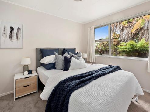 1/14 James Street, Victoria