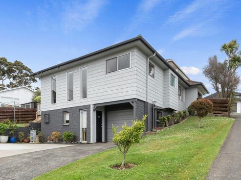 1/573 Beach Road, Murrays Bay