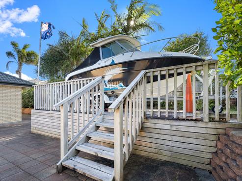 15 Hugh Green Drive, Pinehill