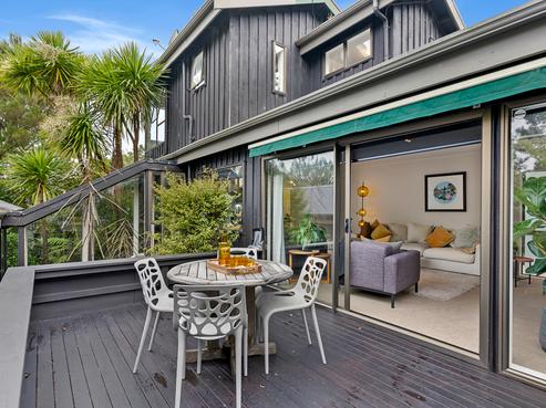 3 Saddleback Rise, Murrays Bay