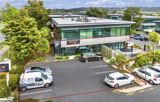 Vacant Café with extra income stream