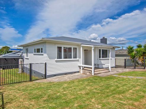 29 Clark Road, Kamo