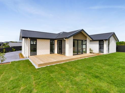 11A James Drive, Bell Block