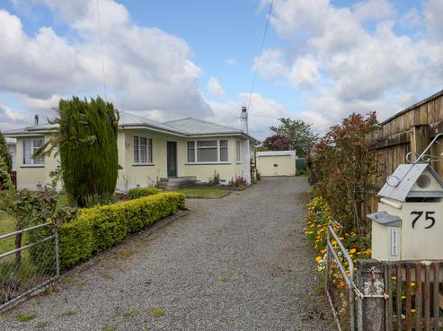 75 River Road, Masterton