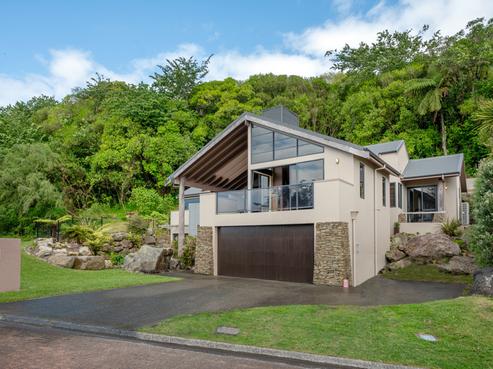 11 Gemini Place, Kawaha Point