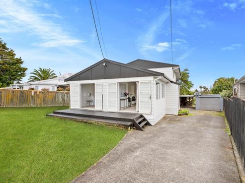 11 Drome View Place, Beach Haven