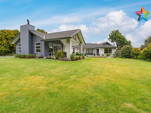 30 Matua Road, Otatara