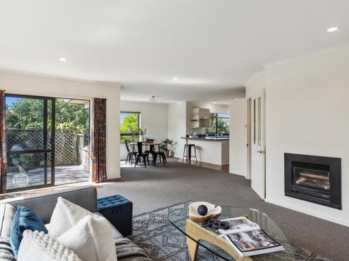 149 Realm Drive, Paraparaumu