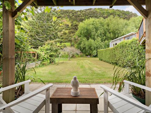 13 Maraetai Place, Port Waikato