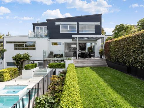 112 Moa Road, Point Chevalier