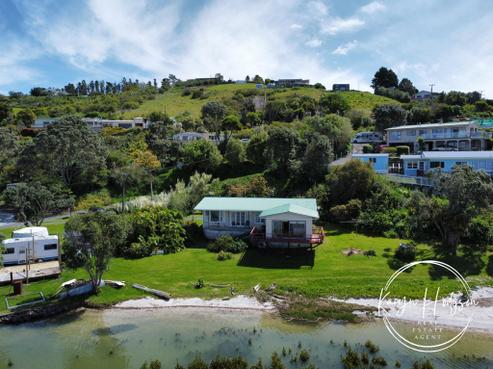 12 Piccadilly Street, Paparoa