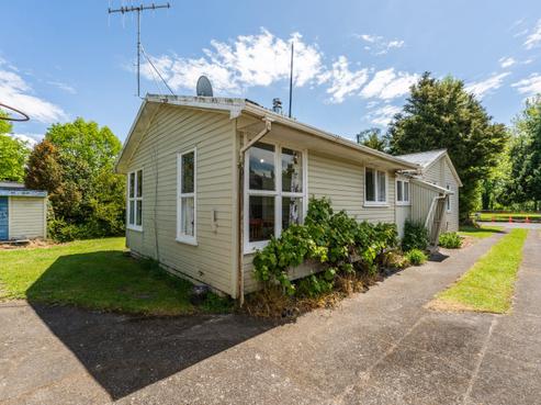 152 Te Rangitautahanga Road, Turangi