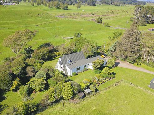 75 Moutere Road, Hokio Beach