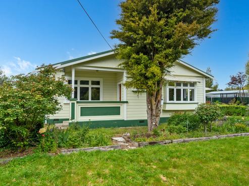 15 Harley Street, Solway