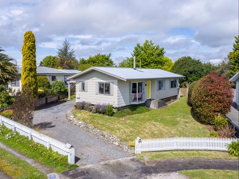 19 Baillie Crescent, Carterton