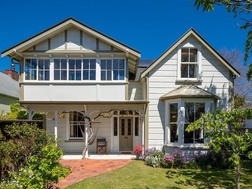 140 Nile Street, Nelson City
