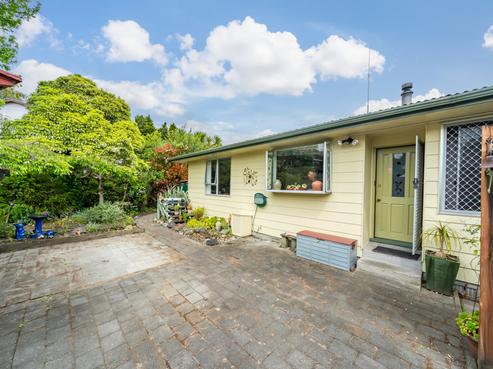 13B Beryl Grove, Birchville
