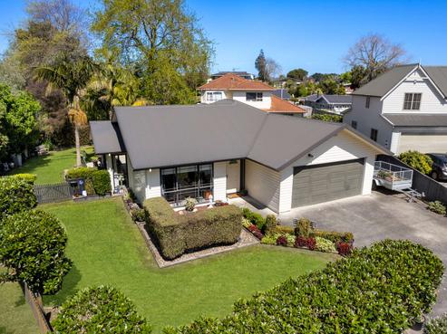 12 Rangiwhea Road, Waiuku
