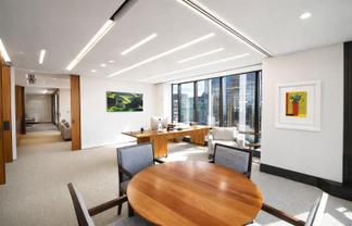 High quality turn-key office