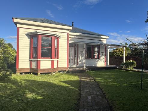 83 Sale Street, Hokitika