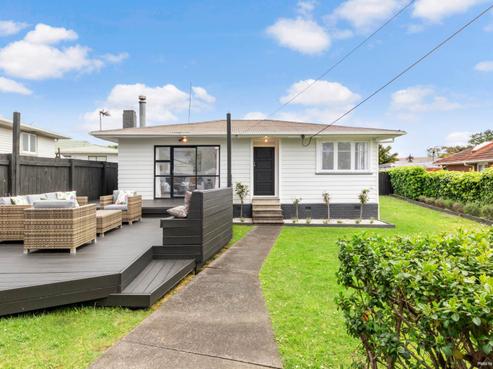 12 Duncan Avenue, Te Atatu South