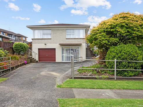 16 Kurnell Drive, Botany Downs