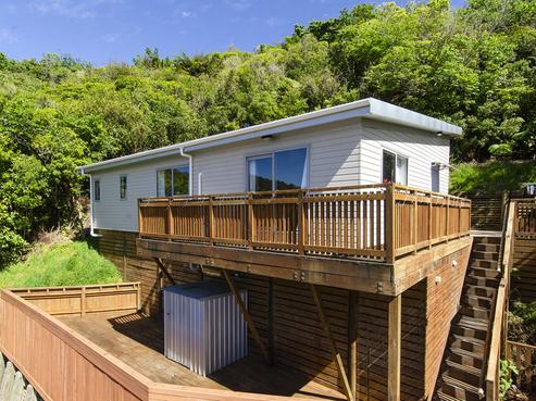 29B Thurleigh Grove, Karori