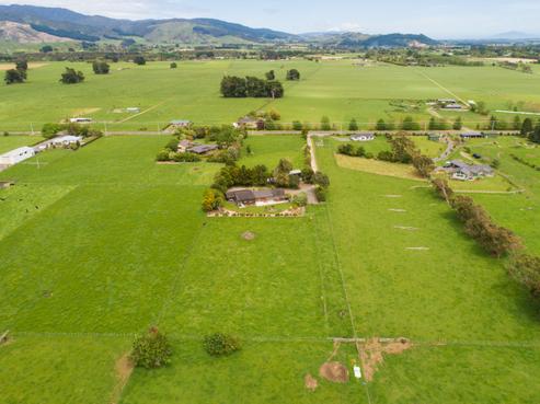 279 Tararua Road, Levin