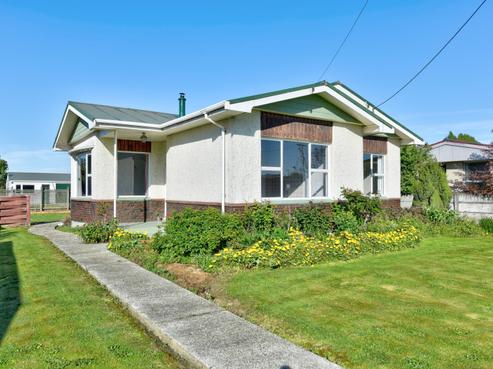 9 Dover Street, Mataura