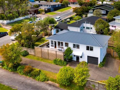 4 Bond Crescent, Forrest Hill