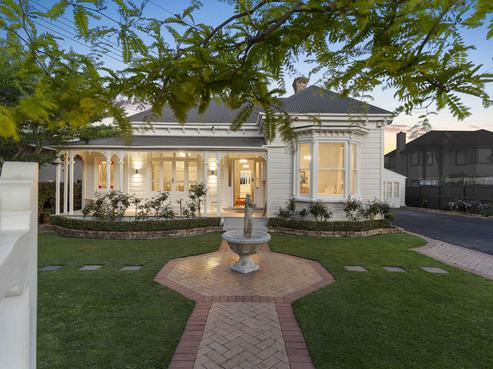 72 The Drive, Epsom