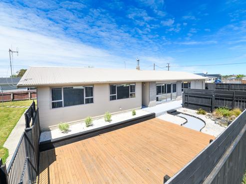 13 Milne Street, Sanson